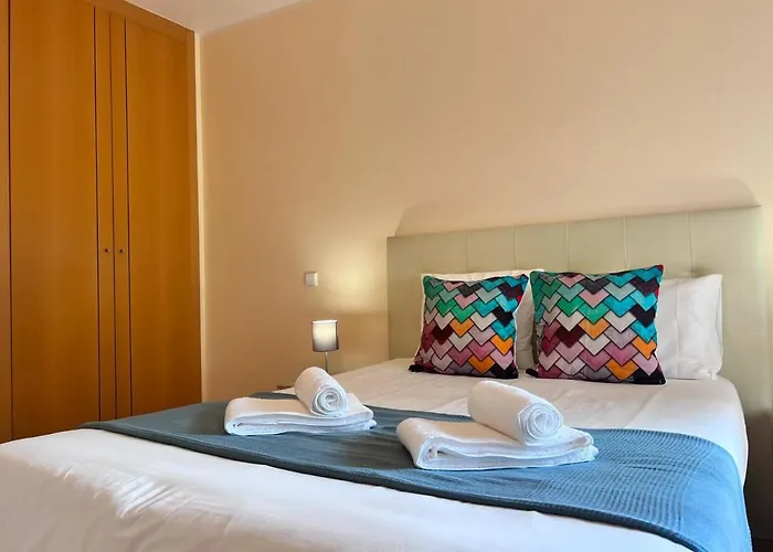 Armacao De Pera Ocean Terrace With Pool By Homing