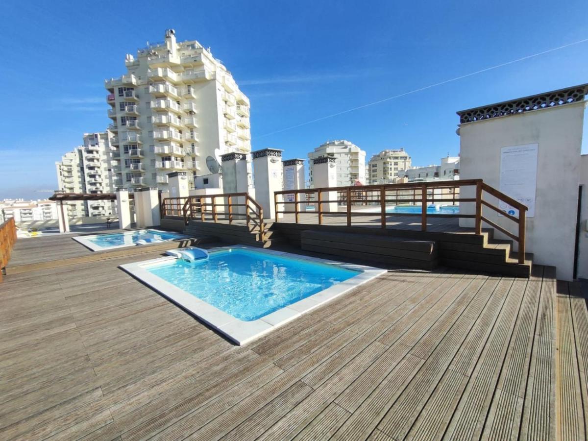Ocean Terrace With Pool By Homing Appartement